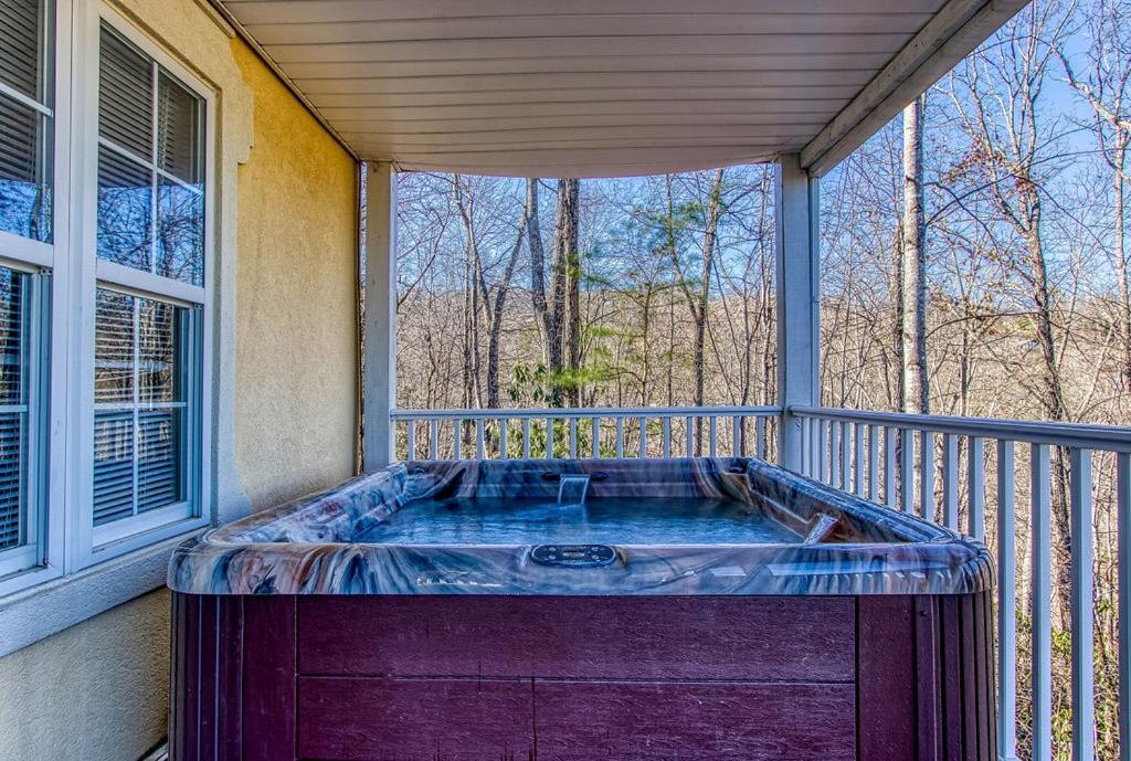 Ober Hideaway, Hot Tub, Wifi, 1089 Free Tickets Each Paid Day, Dollywood And More Gatlinburg Ngoại thất bức ảnh