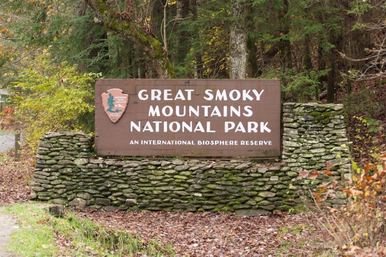 Ober Hideaway, Hot Tub, Wifi, 1089 Free Tickets Each Paid Day, Dollywood And More Gatlinburg Ngoại thất bức ảnh