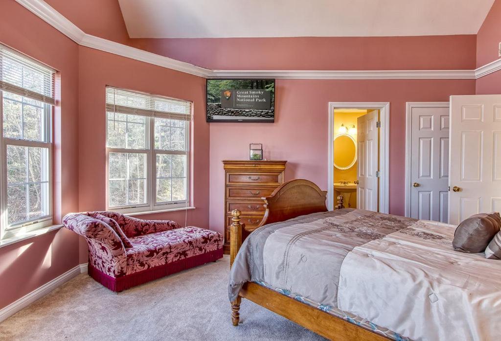 Ober Hideaway, Hot Tub, Wifi, 1089 Free Tickets Each Paid Day, Dollywood And More Gatlinburg Ngoại thất bức ảnh